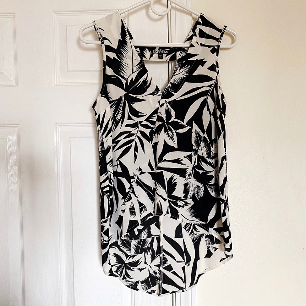 Express Women's Sleeveless Top XS